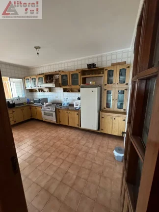 Imagem Imperdível cobertura à venda em Praia Grande-SP, bairro Tupi! 3 quartos, 1 suíte, 2 salas, 2 banheiros, garagem, 185m²!