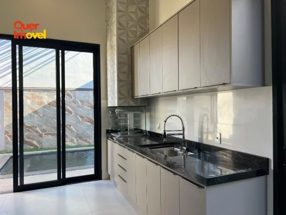 Imagem Oportunidade única! Casa em condomínio com 3 quartos e 3 suítes na Vila do Golf, Ribeirão Preto-SP. 4 vagas de garagem e 196m² de área. Quer Imóvel Negócios Imobiliários!