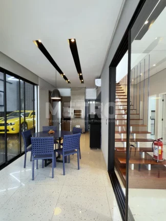 Imagem Casa à venda no Iate Clube com 3 suítes, uma com closet, gourmet, PETROLINA - PE