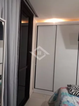Imagem Cobertura Linear de 2 Quartos para Venda em Niterói com 155 m²