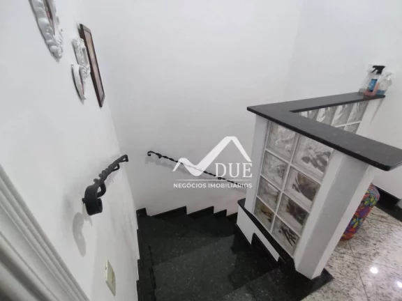 Imagem Casa com 3 dormitórios à venda, 126 m², 3 vagas, quintal,churrasqueira, por R$ 800.000 - Vila Belmiro - Santos/SP