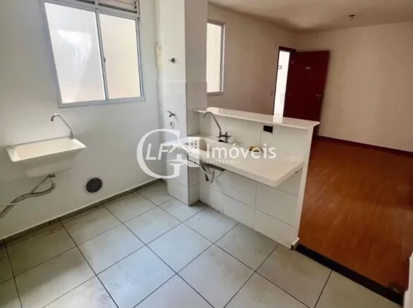 Imagem Imperdível oportunidade: Apartamento à venda em Campo Grande-MS, no bairro Coronel Antonino, com 2 quartos, 3 salas, 1 banheiro e 1 vaga de garagem!