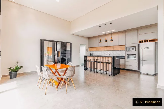 Imagem Casa térrea à venda em Condomínio na região de Atibaia - R$1.590.000!