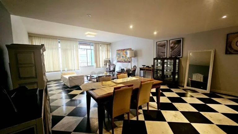 Imagem Copacabana - Residencial › Apartamento com 4 quarto(s) a Venda