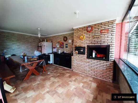Imagem Chácara com Lago à venda em Atibaia/SP - 5.750m² por R$750.000!