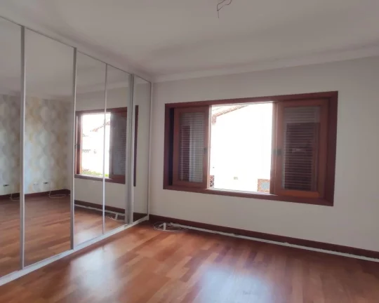 Imagem Sobrado em Condomínio 3dorms(2suítes) 4vagas de garagem -Butantã