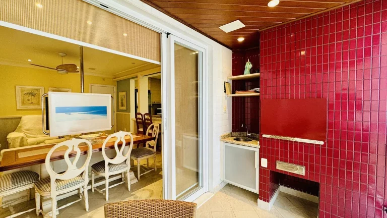 Imagem Apartamento com 3 dormitórios à venda, 110 m por R$ 3.250.000,00 - Riviera