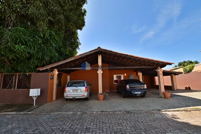 Foto do imóvel: Casa em Condomínio para Venda em Brasília, Setor Habitacional Tororó (Jardim Botânico), 3 dormitórios, 1 suíte, 3 banheiros, 4 vagas