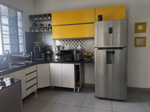 Imagem VENDO OU TROCO LINDA CASA NO BAIRRO CIDADE DUTRA! (ZONA SUL-SP).