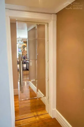 Imagem Apartamento com 140m2, 3 quartos (1 suíte) e 3 vagas a venda em Pinheiros, São Paulo