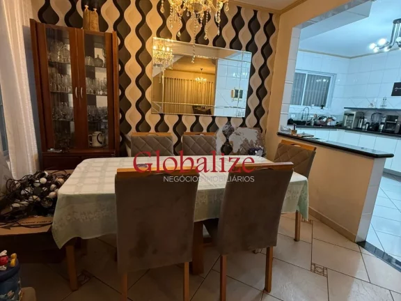 Imagem Casa triplex com 5 dormitórios no Campo Grande em Santos po R$ 2.140.000,00