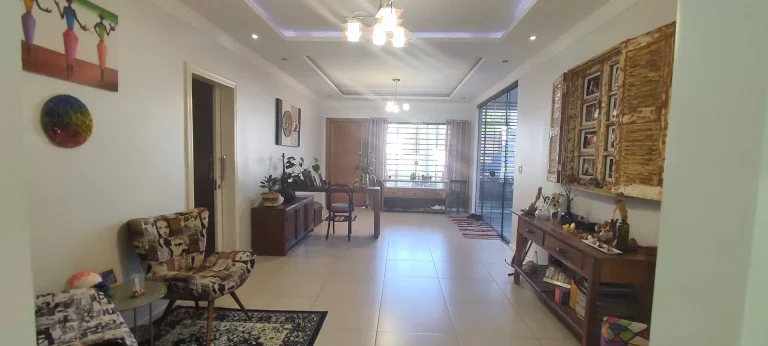 Foto do imóvel: Casa à venda com 03 suítes mais 02 quartos, no Bairro Coqueiral, Cascavel.