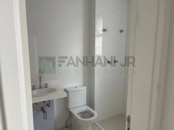 Imagem Apartamento de alto padrão no coração de São Paulo: 3 quartos, 3 suítes, 3 salas, 5 banheiros, 3 vagas, 187 m² no Jardim Paulista.