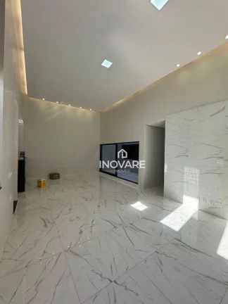 Imagem Casa com 3 dormitórios à venda, 196 m² por R$ 680.000 - Setor Santos Dumont - Itumbiara/GO