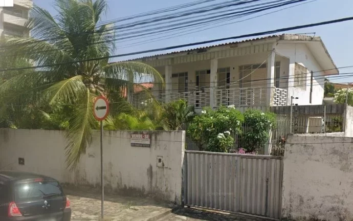 Ampla Casa Duplex a 300m da Praia no Coração do Bessa – Conforto e Estilo de Vida!