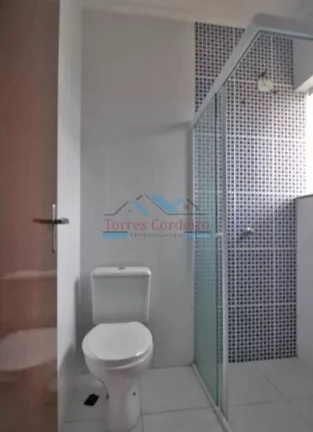 Imagem Sobrado com 3 dorm. (3 suítes) + 2 vagas - Jd. Monte Kemel