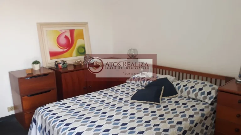 Imagem Sobrado com muito espaço, 4 dormitórios, 2 suítes, 2 Vagas.