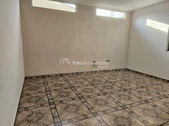 Imagem Oportunidade em Paulínia/SP - Casa com Edícula à Venda no Bairro João Aranha

Terreno de 300 m²...