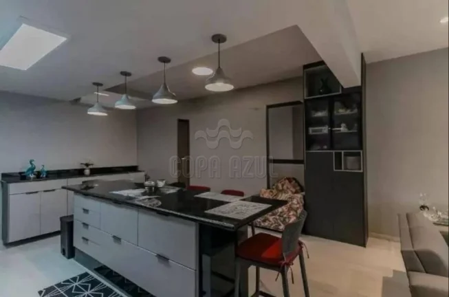 Imagem Copacabana - Residencial › Apartamento com 3 quarto(s) a Venda