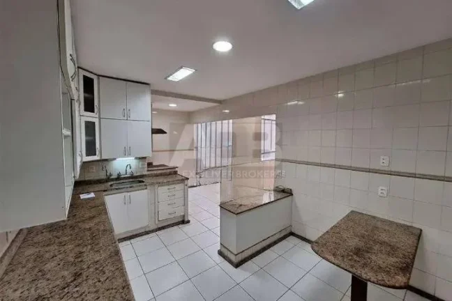 Imagem Apartamento à venda em Copacabana, 280m2, 3Quartos, 1vg, Domingos Ferreira