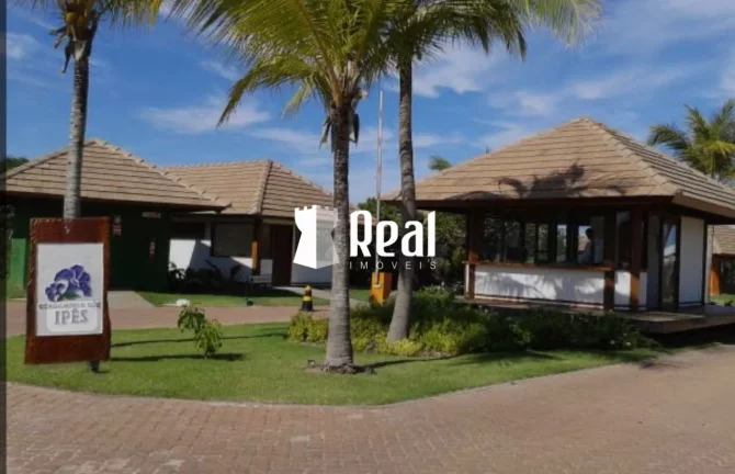 Lote de Esquina à 200m da praia