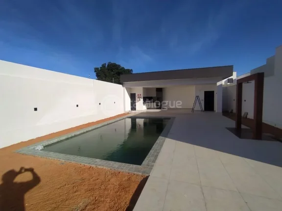 Imagem Casa à venda no Condomínio Nova Esperança em Parnamirim!