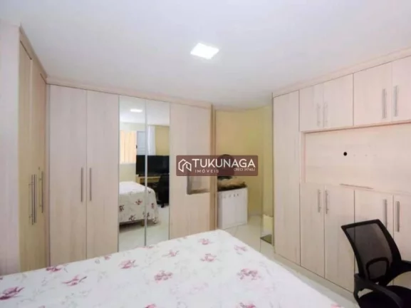 Imagem Casa com 4 dormitórios à venda, 270 m² por R$ 770.000,00 - Vila Flórida - Guarulhos/SP