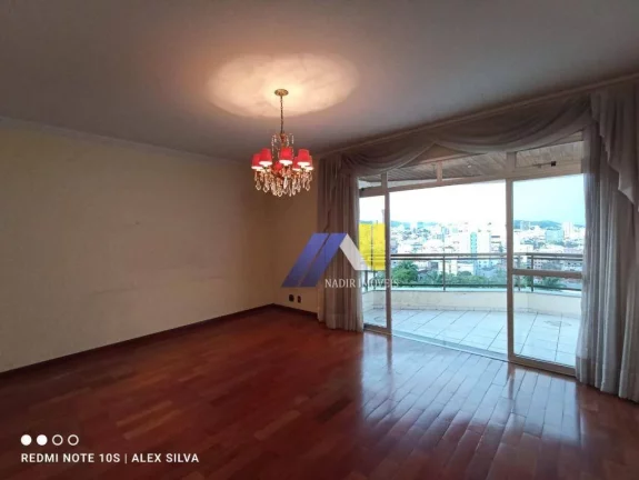 Apartamento com 3 Quartos à Venda, 130 m² em Centro - Pouso Alegre