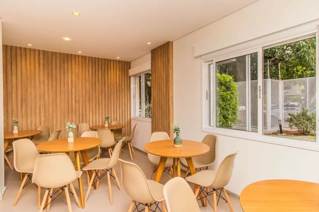 Imagem Apartamento à venda em Porto Alegre, Petrópolis, com 2 quartos, 80,21m2