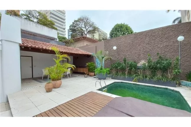 Imagem Alugar casa com 3 suítes em Vila Nova Conceição São Paulo SP