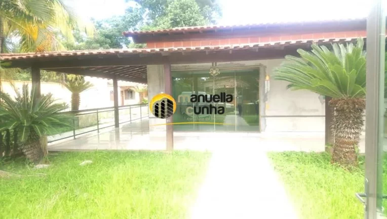 Imagem Belíssima Casa de condomínio C/4Qts e Área de Lazer Completa!