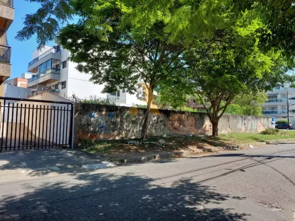 Imagem Lote/Terreno à venda no condomínio Não tem Recreio dos Bandeirantes