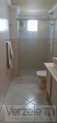 Imagem Apartamento para Temporada em Balneário Camboriú / SC no bairro Centro
