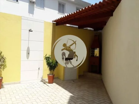 Imagem MARAVILHOSA! SOBREPOSTA BAIXA ENORME COM SALA PARA 3 GRANDES AMBIENTES, 3 DORMITÓRIOS GRANDES, COPA...