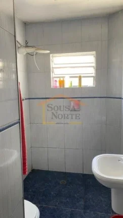 Imagem Sobrado com 4 dormitórios, sendo 3 suítes, uma delas com varanda e duas externas. Conta com banhei...