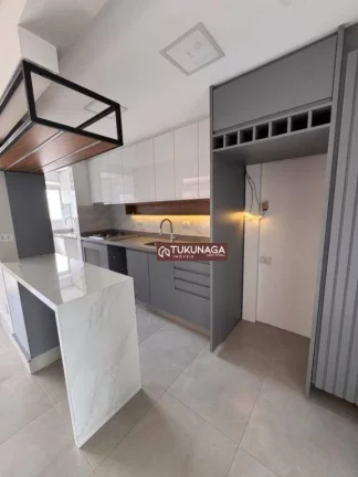 Imagem Apartamento com 2 dormitórios para alugar, 58 m² por R$ 3.754,25/mês - Vila Galvão - Guarulhos/SP