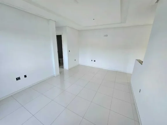 Imagem Apartamento com 2 dormitórios sendo 1 suíte e 1 vaga de garagem em Balneário Camboriú/SC