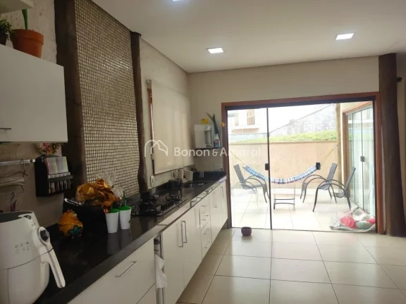 Imagem Se você sonha em viver com o charme e o conforto de uma casa de campo, esta é a oportunidade perfe...