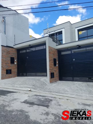 Imagem Imperdível! Casa à venda em São Paulo-SP, Vila São Geraldo: 3 quartos, 1 suíte, 2 salas, 3 banheiros, 2 vagas de garagem, 130m².