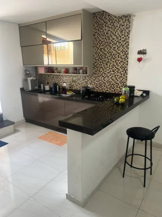 Imagem SOBRADO A VENDA PARQUE MARAJOARA 3 DORM. 1 SUITE 5 VAGAS AREA GOURMET