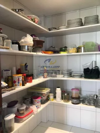 Imagem Vendo linda casa ao lado do Parque Parayba I, com 330 m², belo jardim, terraços amplos, 4 suítes, 4 vagas