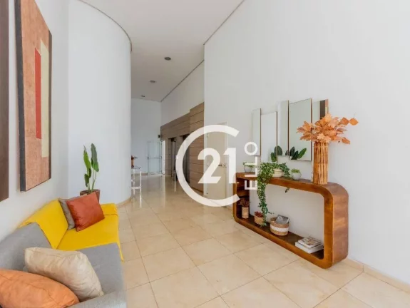 Imagem Apartamento moderno, reformado, no Itaim Bibi