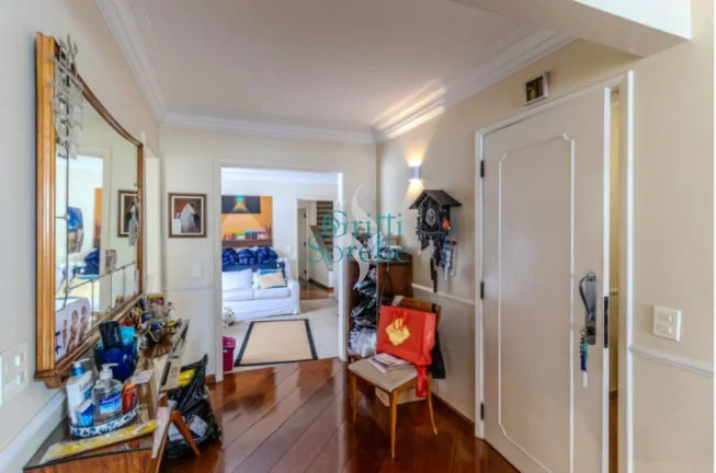 Imagem Cobertura Triplex à Venda em Higienópolis - São Paulo/SP.