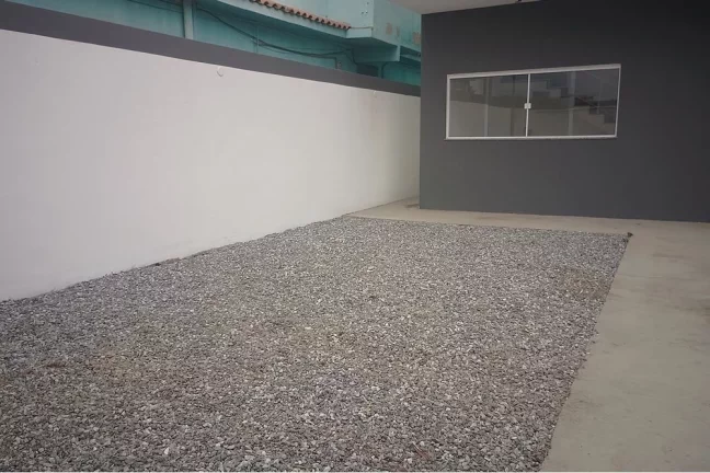 Imagem Casa com 2 quartos para venda em Pedra de Guaratiba.
