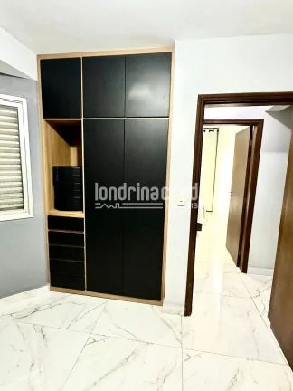 Imagem Apartamento Triplex no Ed. Ville D'Ampezzo: 3 Dorms (1 Suíte), 3 Banheiros, Sala ampla, Cozinha e 3 Vagas de Garagem - 300m² de Conforto e Exclusividade