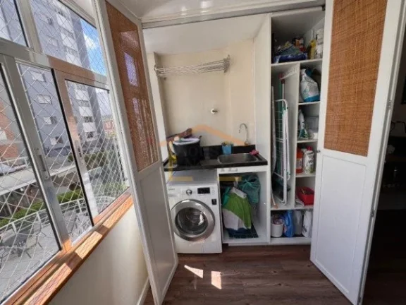 Imagem Apartamento totalmente reformado, com 70m², composto por 2 dormitórios, sala para dois ambientes, ...