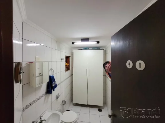 Imagem Sobrado Alto Padrão de 3 Dormitórios -- Sitio das figueiras.