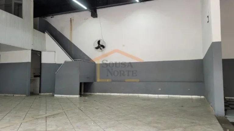 Imagem Imóvel em excelente ponto comercial, ideal para empresas que precisam de espaço amplo, bem localiz...