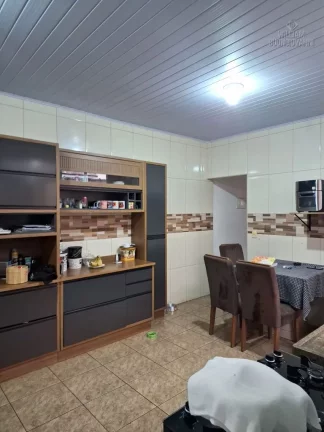 Casa com Solarium – 172 m² de área construída