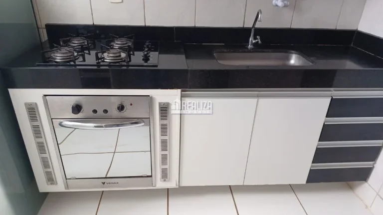 Imagem Apartamento com móveis planejados e cozinha equipada no Condomínio Spazo Up Life com 3 quartos, sendo 1 suíte